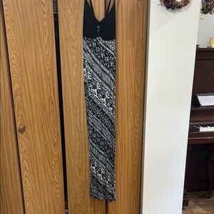 Lena Black and White Sheath Maxi Dress Sleeveless Spaghetti Strap